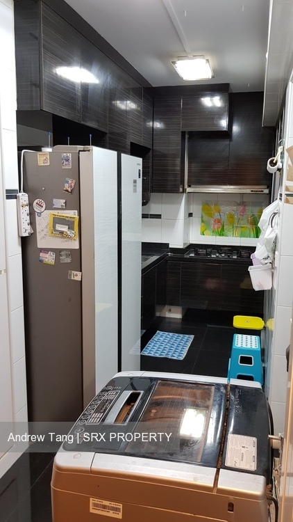 Blk 424A Yishun Avenue 11 (Yishun), HDB 2 Rooms #192982862
